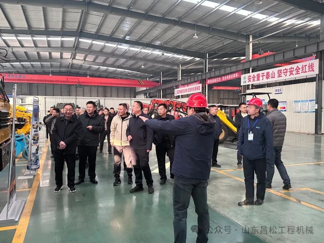 鄆城縣高級(jí)技工學(xué)校黨委書記郭國(guó)建領(lǐng)導(dǎo)一行蒞臨山東昌松視察指導(dǎo)工作